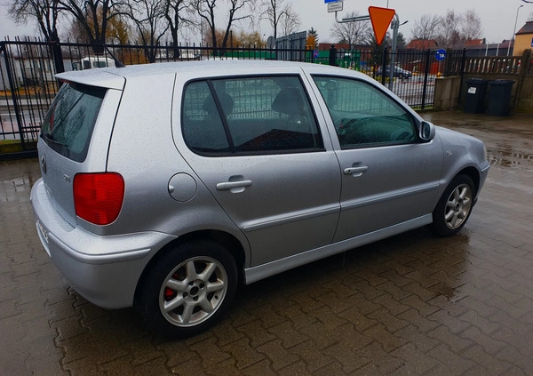 Volkswagen Polo cena 13900 przebieg: 178000, rok produkcji 2000 z Wołów małe 92